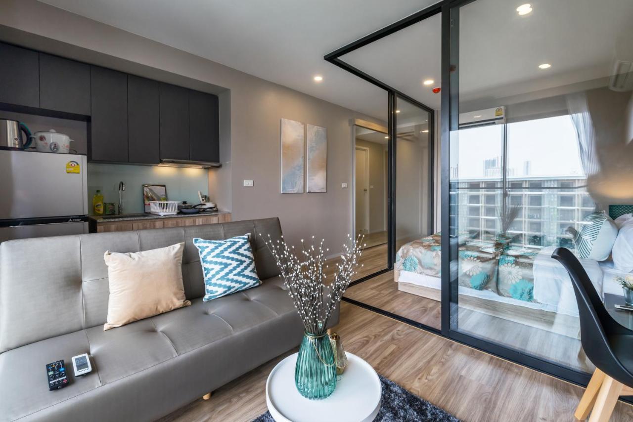 Blossom Sathorn By Plearn Apartment Bangkok Bagian luar foto