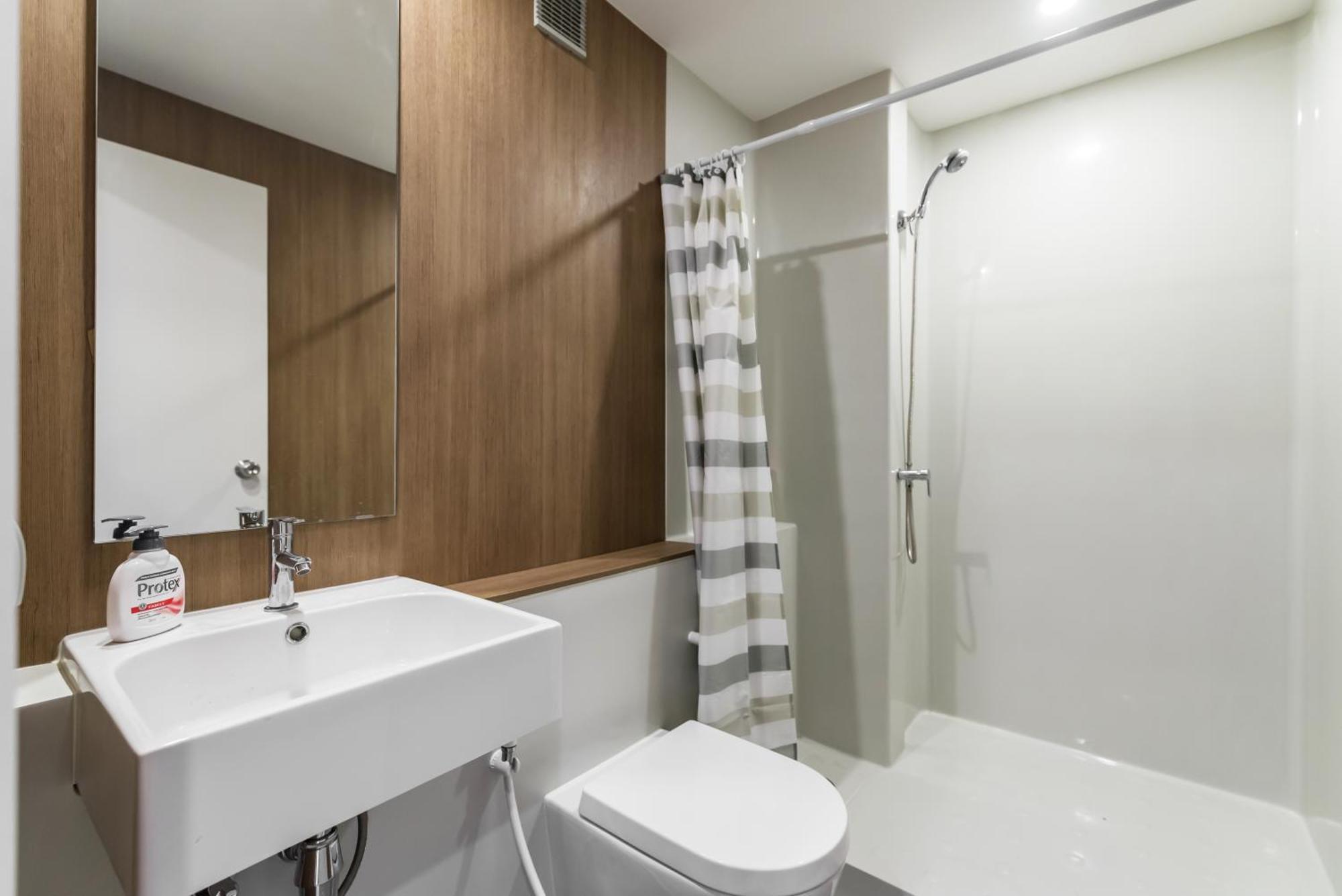 Blossom Sathorn By Plearn Apartment Bangkok Ruang foto