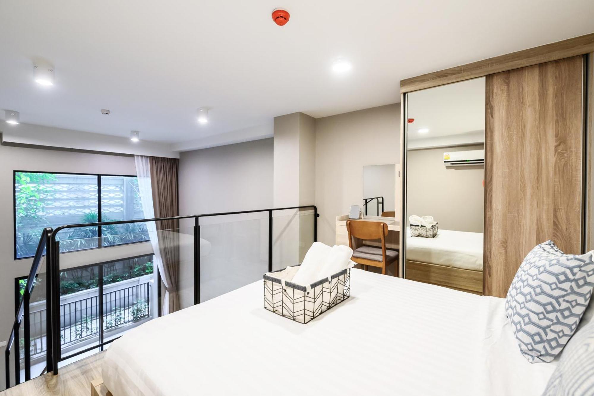 Blossom Sathorn By Plearn Apartment Bangkok Ruang foto