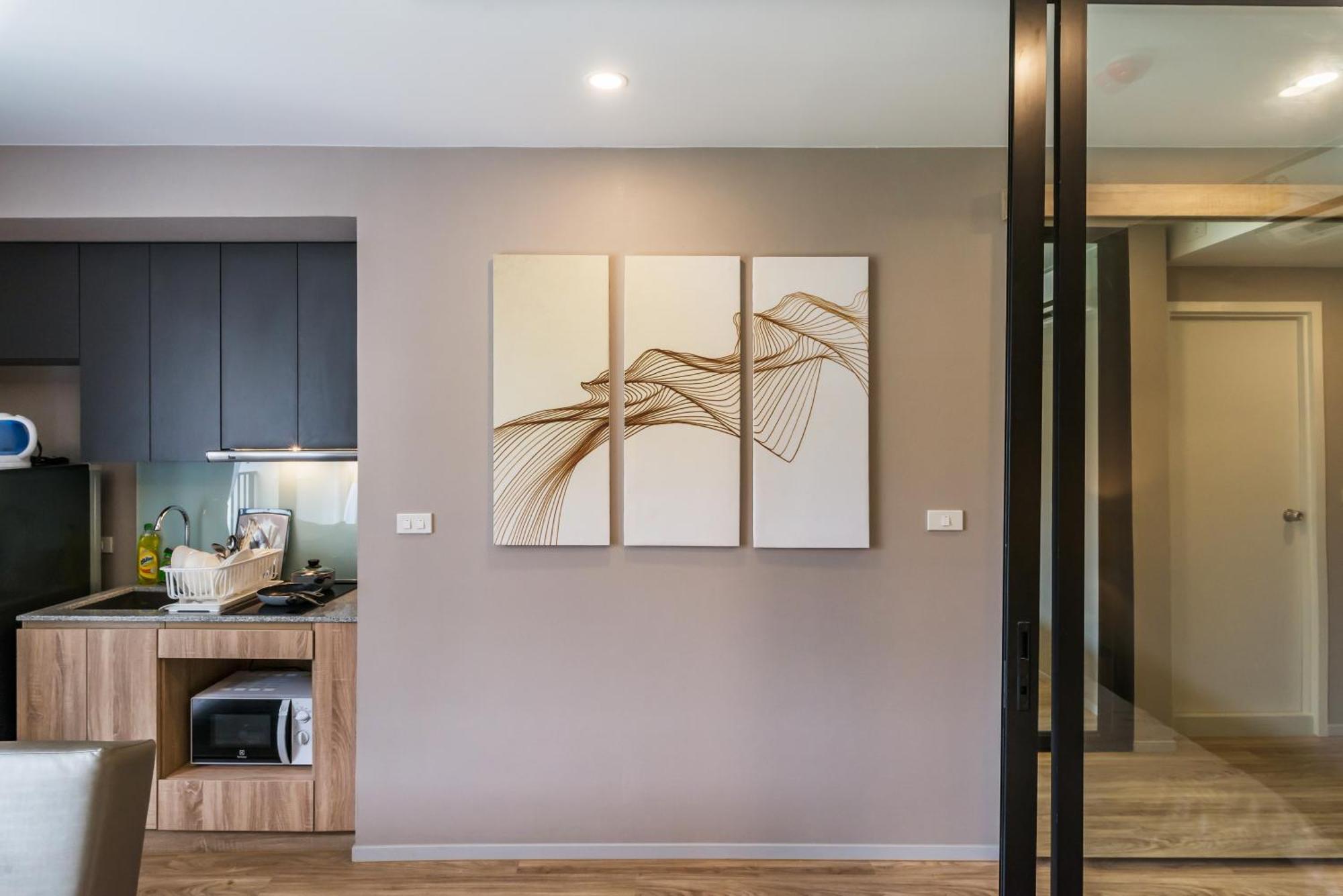 Blossom Sathorn By Plearn Apartment Bangkok Ruang foto
